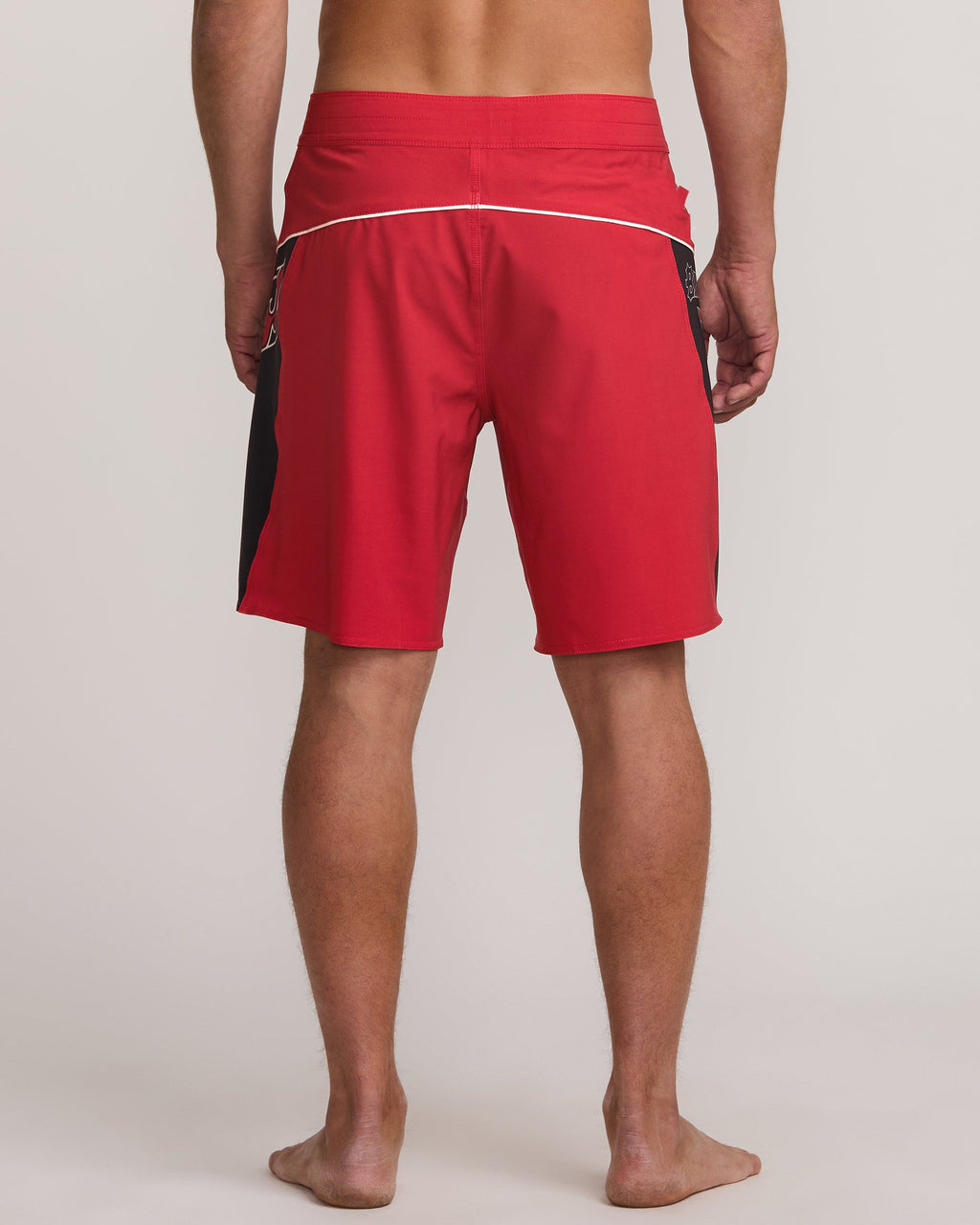 Straddie Pro Performance 20 Boardshorts - Scarlet